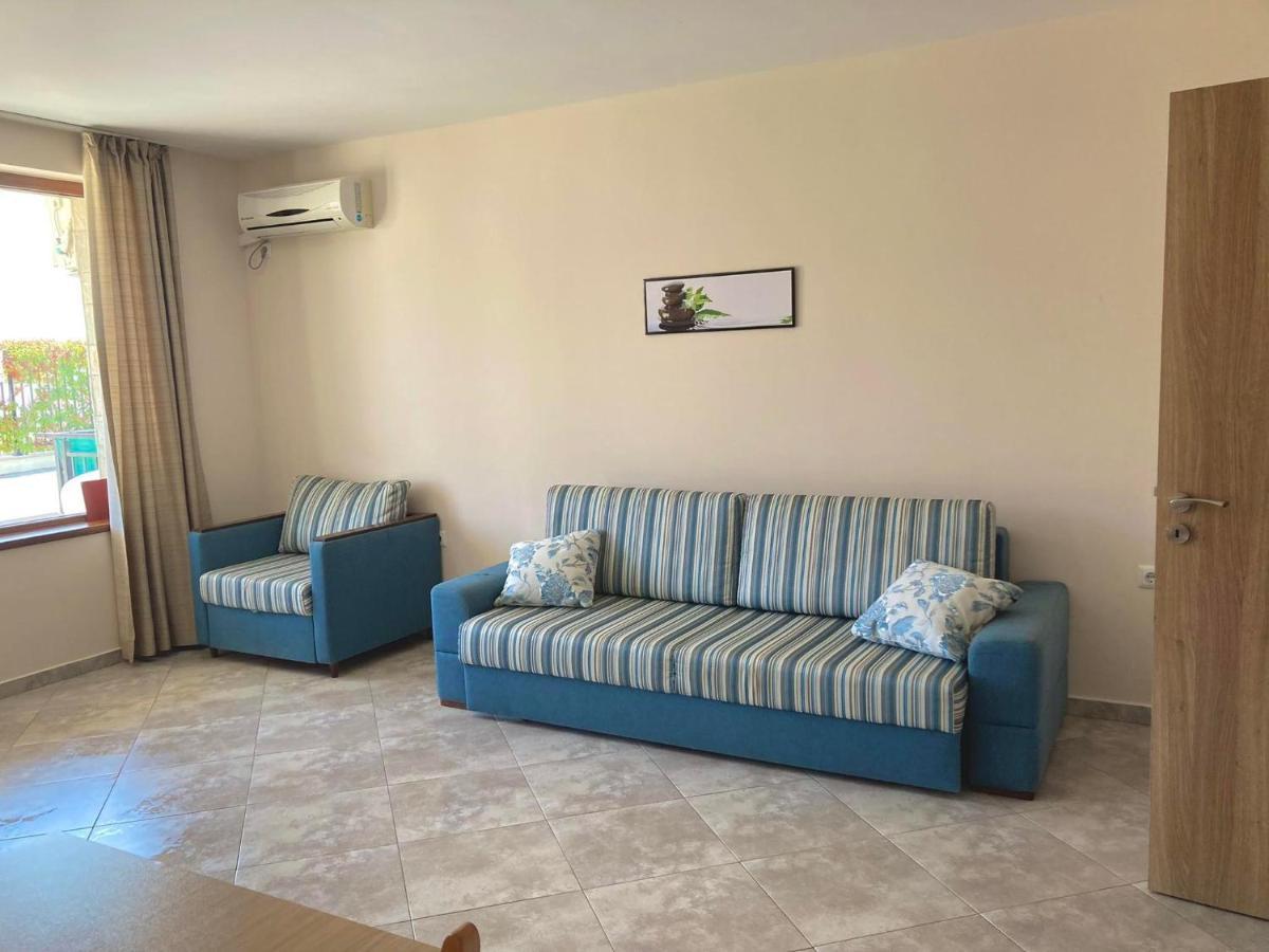 Apartments In Villas Apolon โซโซโปล ภายนอก รูปภาพ