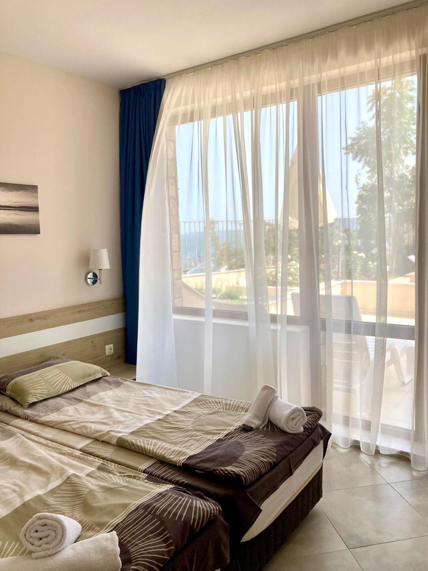 Apartments In Villas Apolon โซโซโปล ภายนอก รูปภาพ