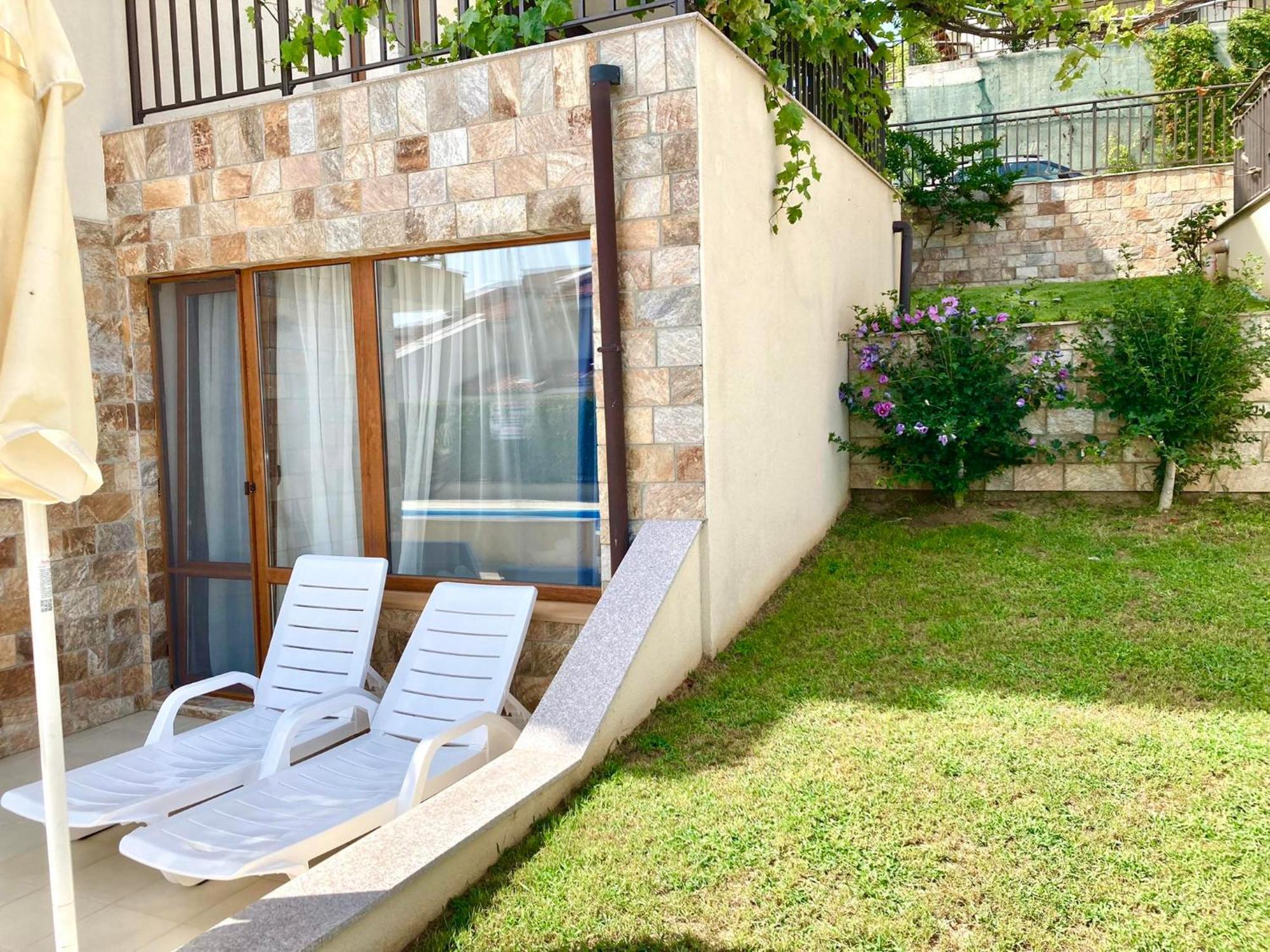 Apartments In Villas Apolon โซโซโปล ภายนอก รูปภาพ