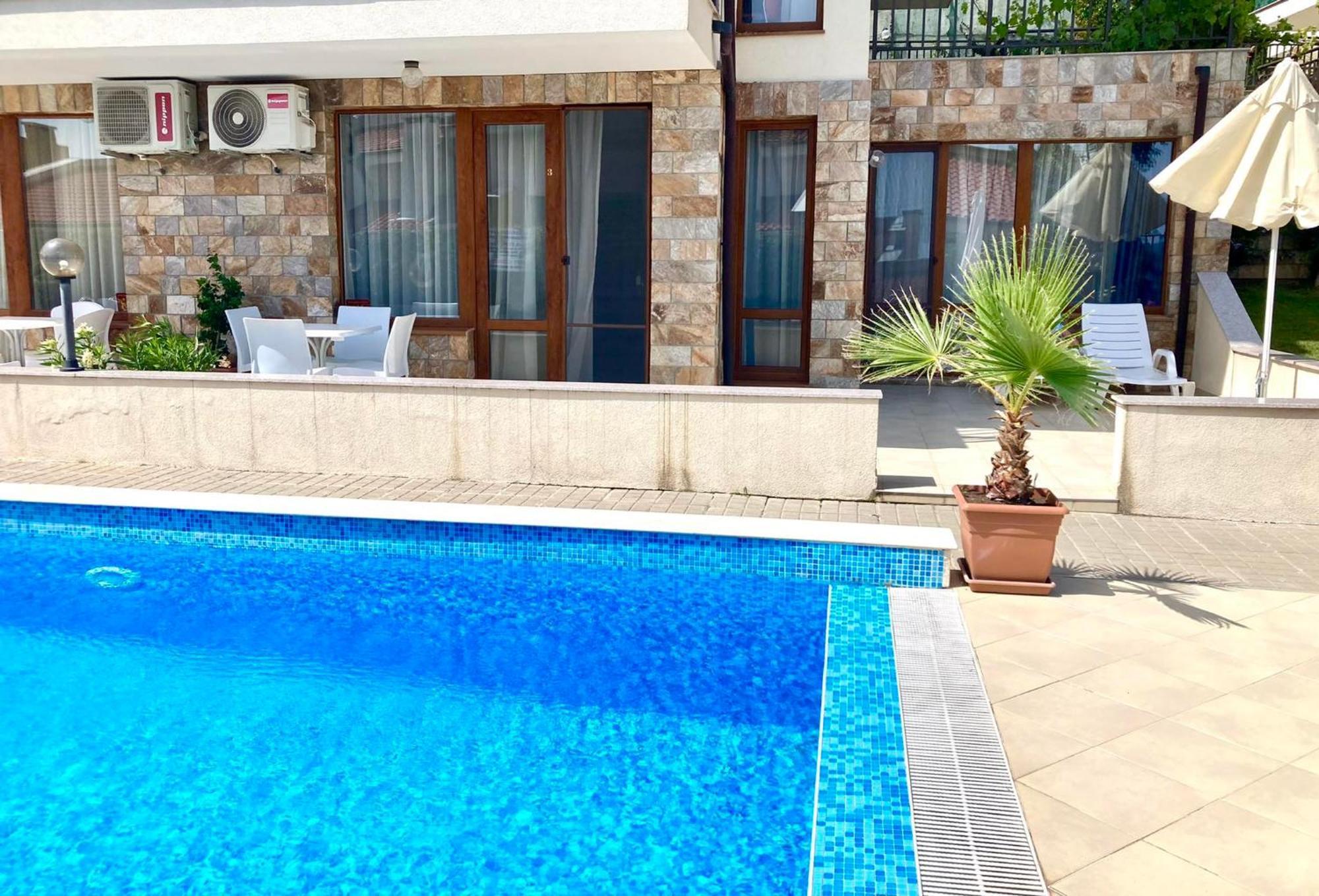 Apartments In Villas Apolon โซโซโปล ภายนอก รูปภาพ